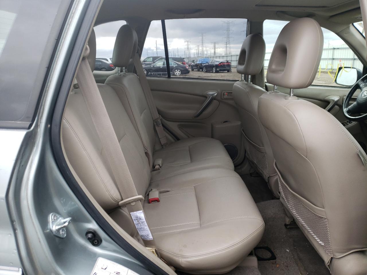 Photo 6 from auction – 2005 TOYOTA RAV4 with VIN JTEHD20V950066791