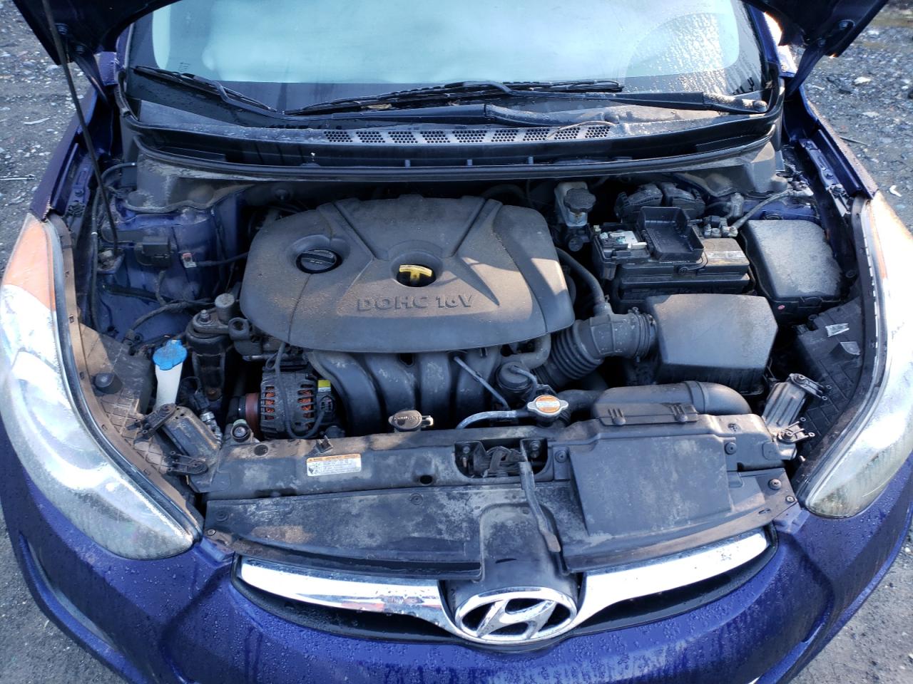 Photo 7 from auction – 2012 HYUNDAI ELANTRA GL with VIN 5NPDH4AE2CH104427
