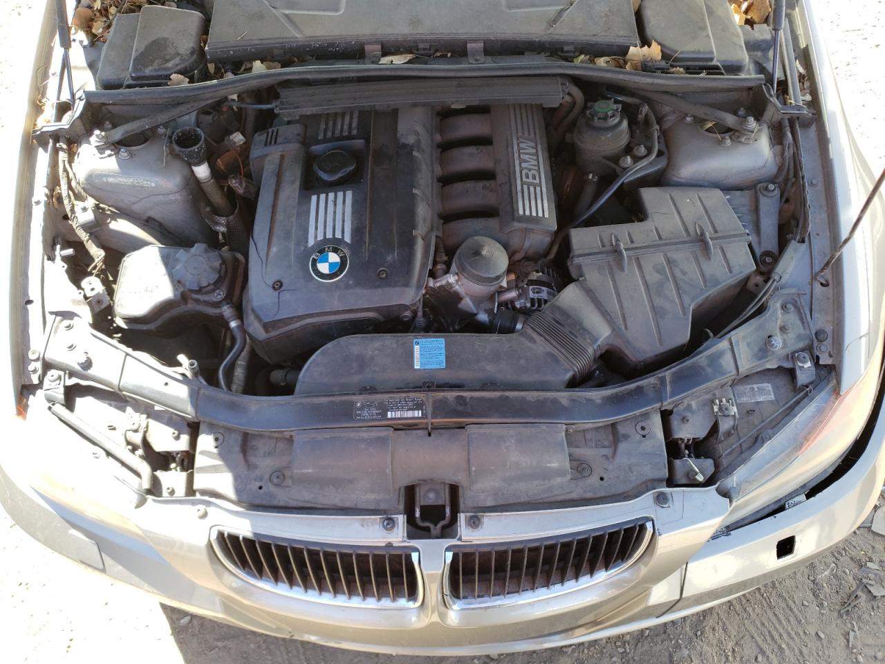 Photo 7 from auction – 2007 BMW 328 XI with VIN WBAVC93597K035303