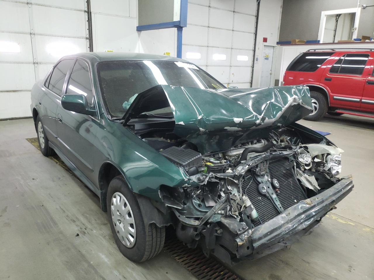 HONDA ACCORD VAL 2001 with VIN 1HGCF86601A088695 - Photo from auction