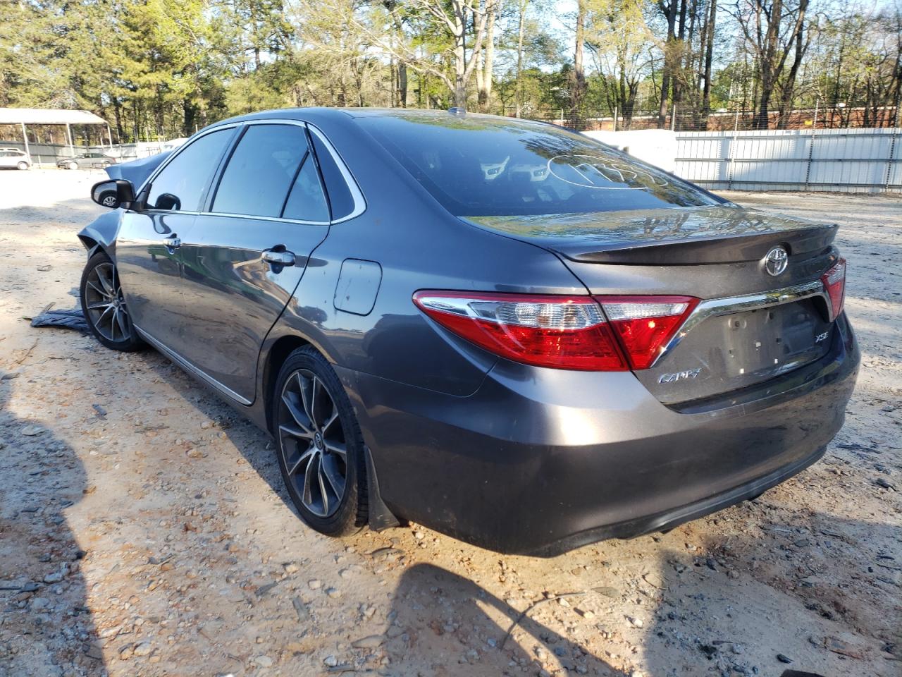 Photo 3 from auction – 2016 TOYOTA CAMRY LE with VIN 4T1BF1FK3GU225596