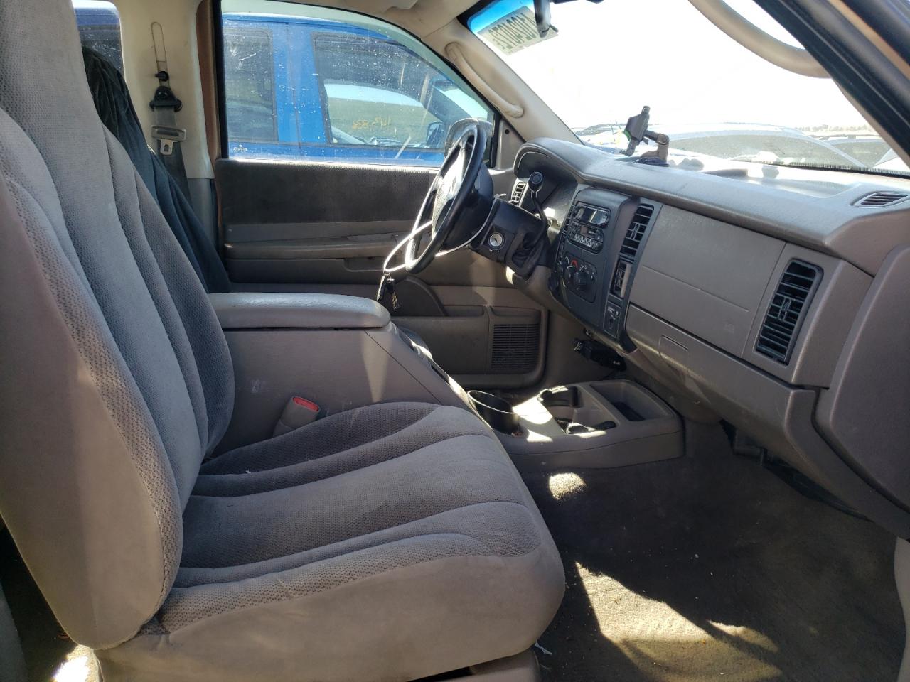 Photo 5 from auction – 2001 DODGE DAKOTA with VIN 1B7GG22N21S148865