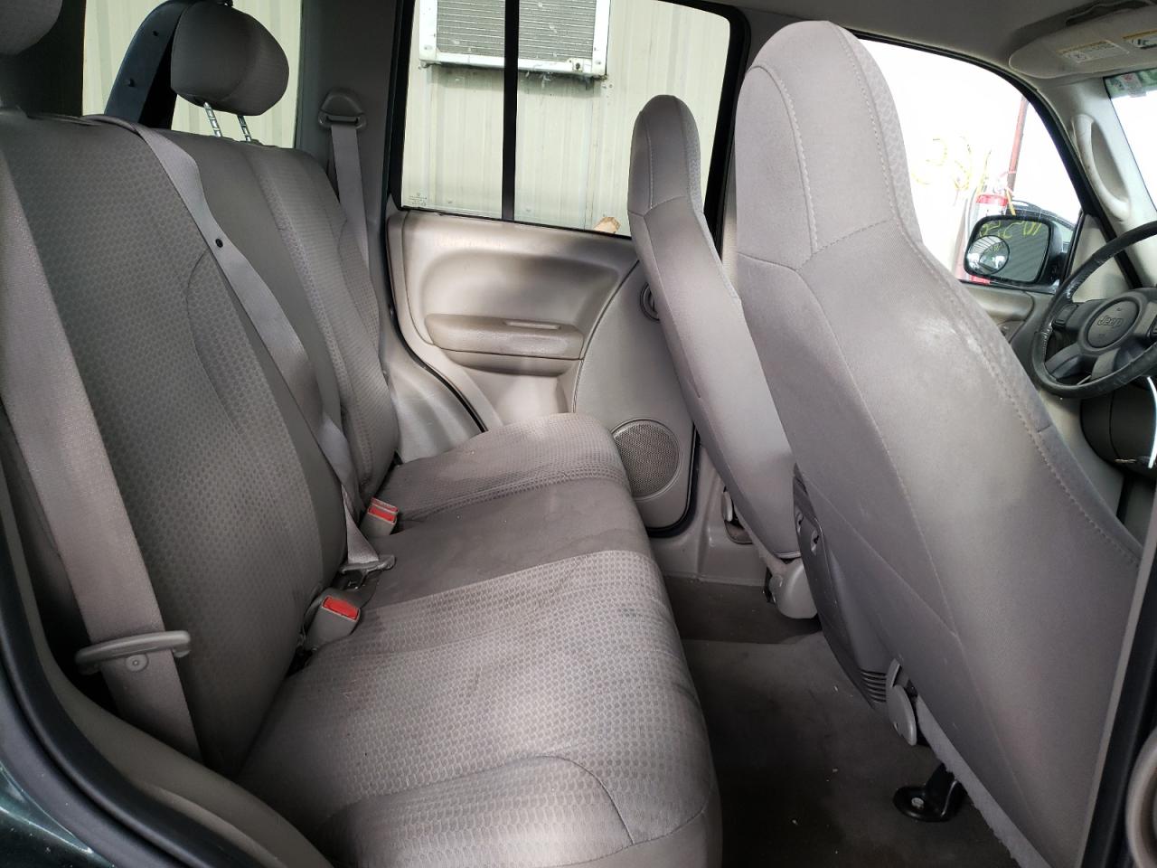 Photo 6 from auction – 2003 JEEP LIBERTY SP with VIN 1J4GL48K43W618338