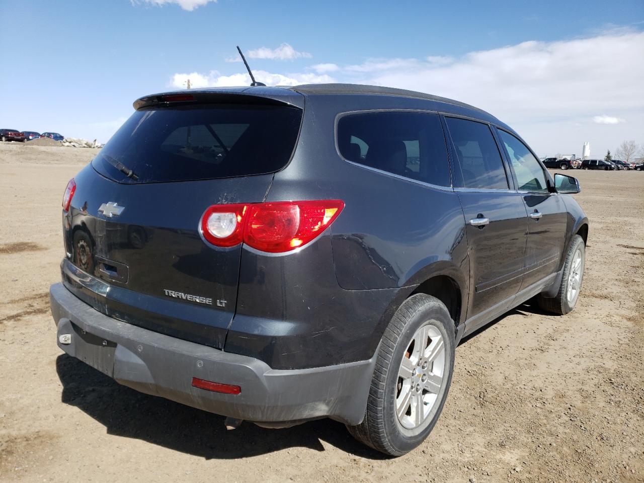 Photo 4 from auction – 2011 CHEVROLET TRAVERSE L with VIN 1GNKVGED6BJ211156