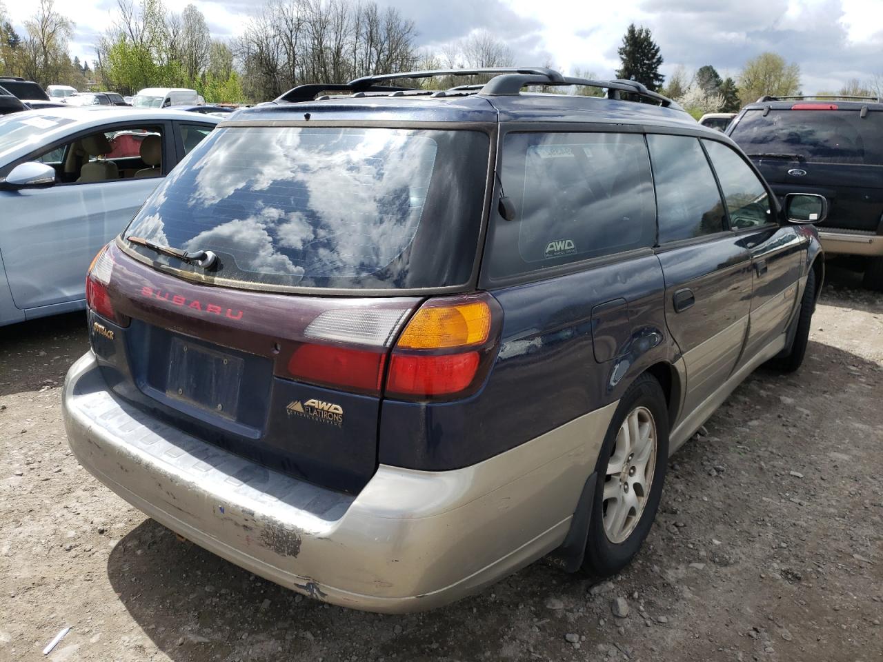Photo 4 from auction – 2003 SUBARU LEGACY OUT with VIN 4S3BH675X37626494