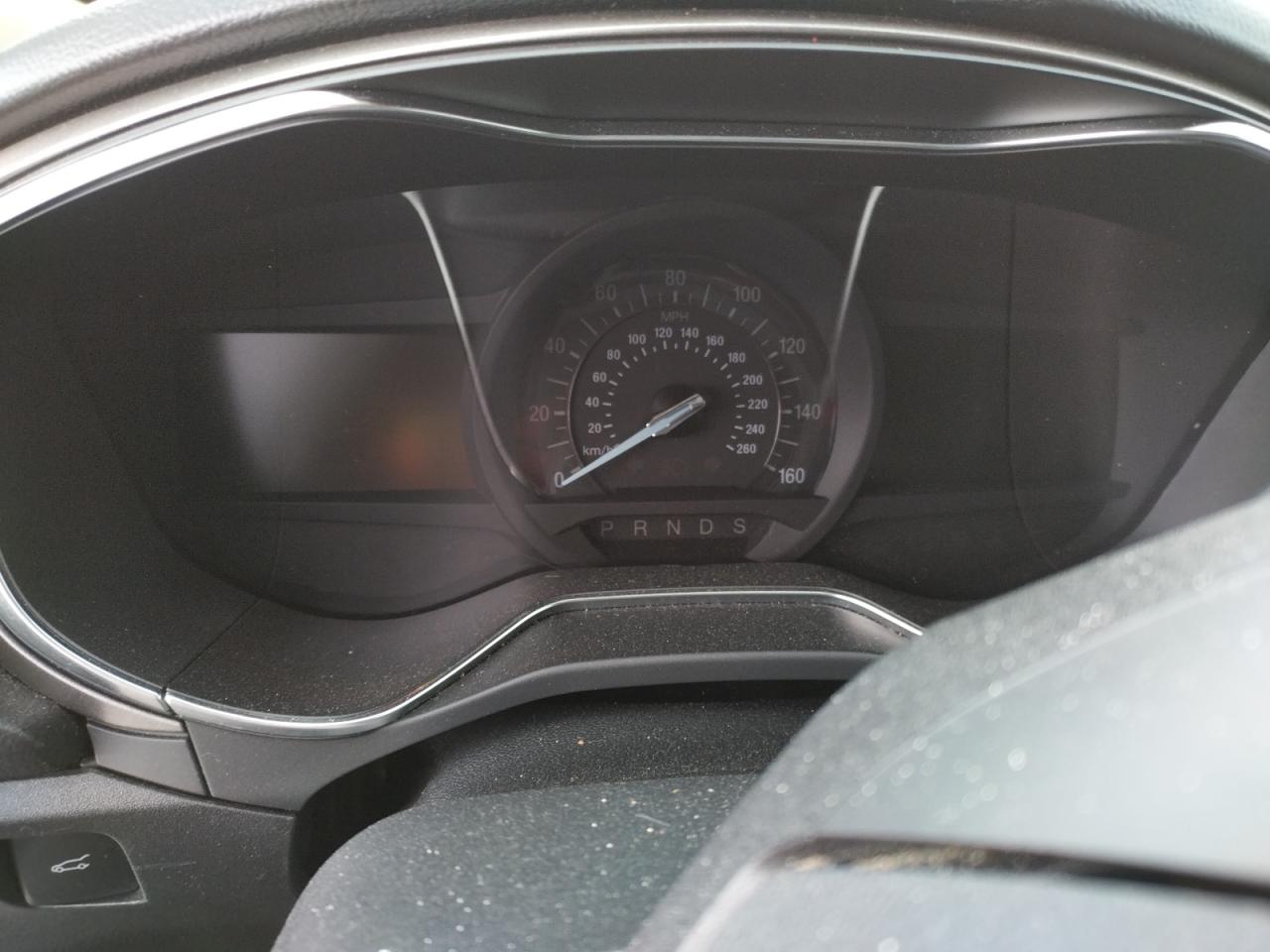 Photo 8 from auction – 2017 FORD FUSION SE with VIN 3FA6P0HD1HR398902