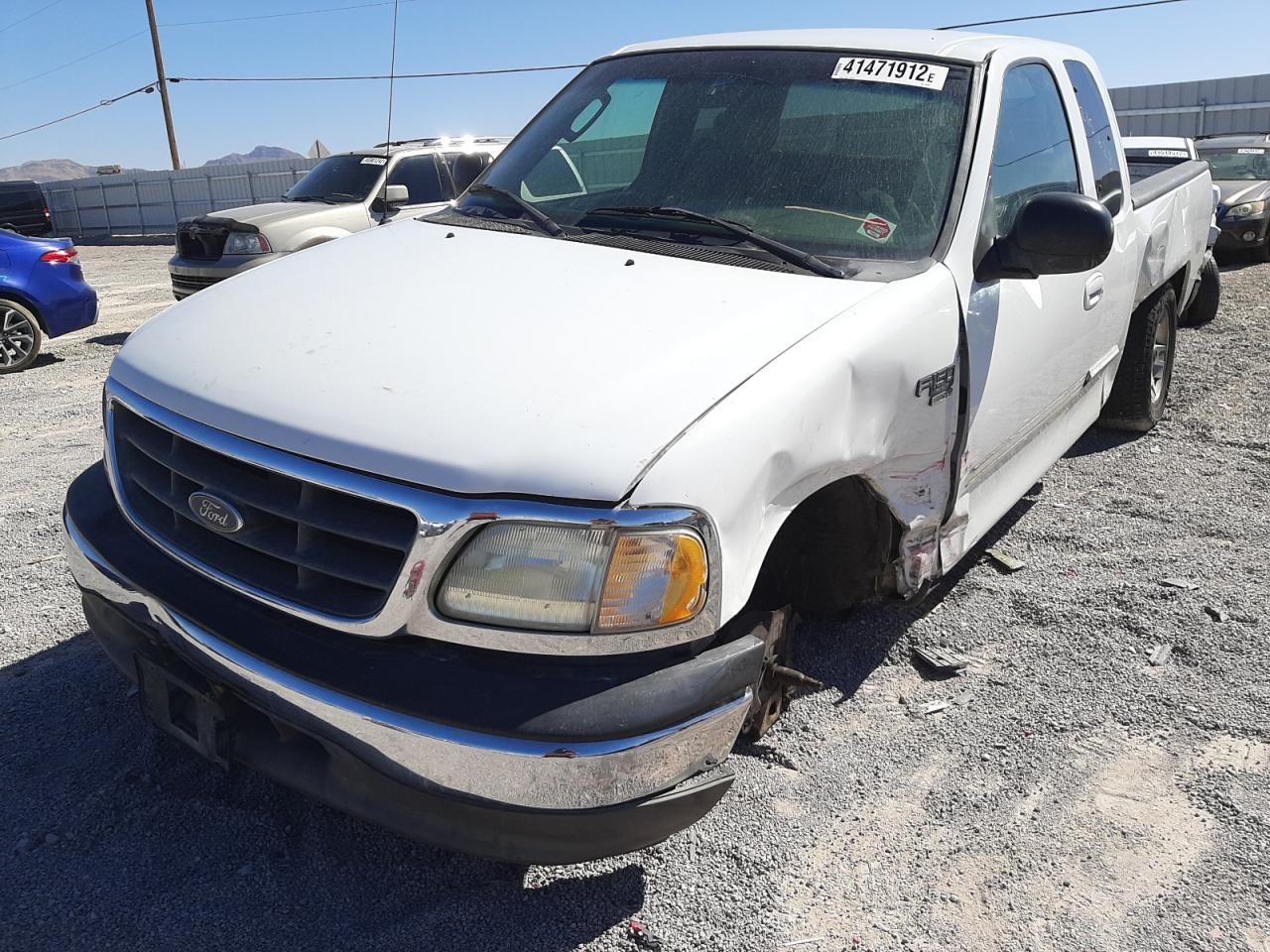 Photo 2 from auction – 2003 FORD F150 with VIN 2FTRX17W23CA67716