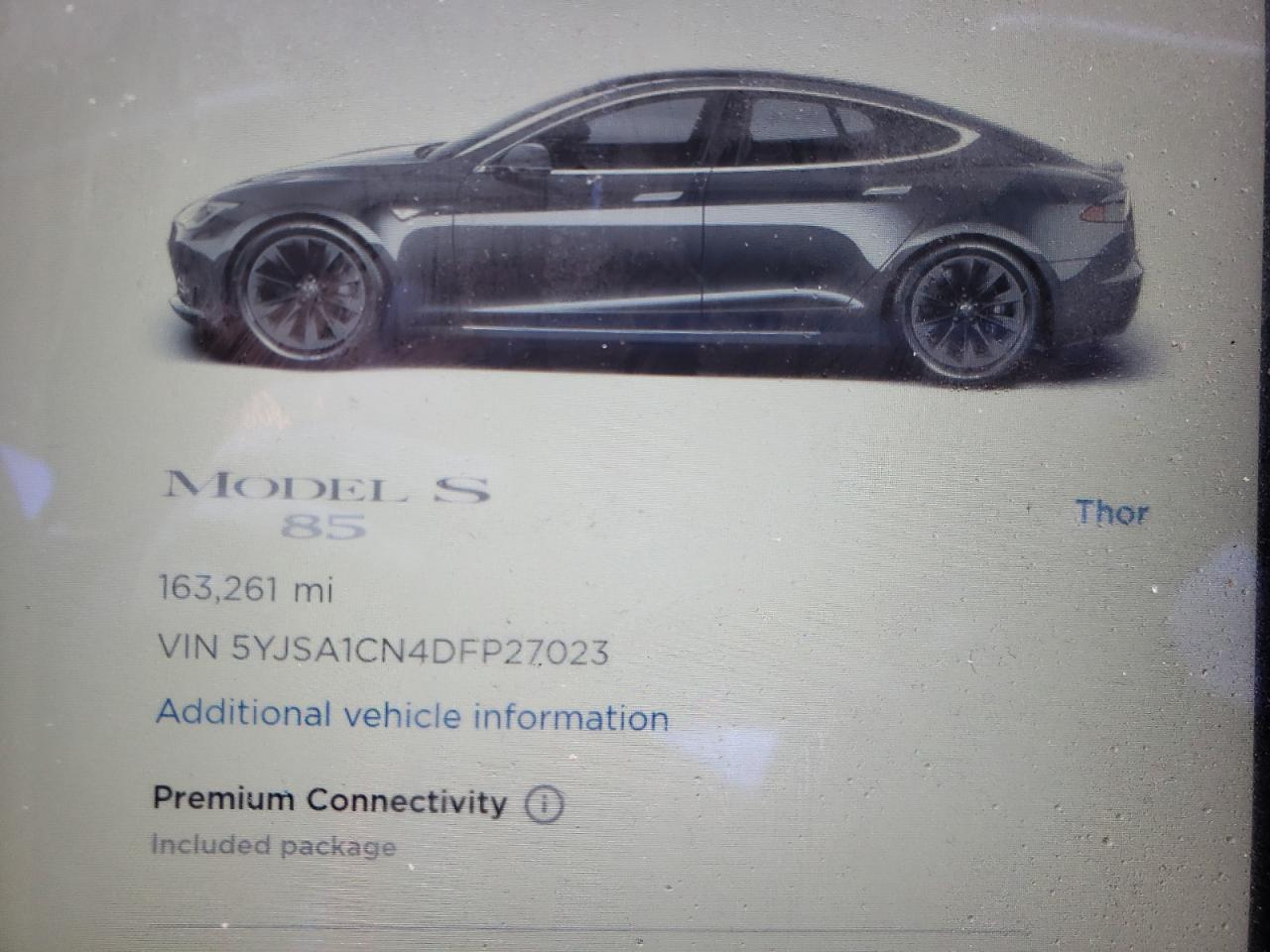 Photo 8 from auction – 2013 TESLA MODEL S with VIN 5YJSA1CN4DFP27023