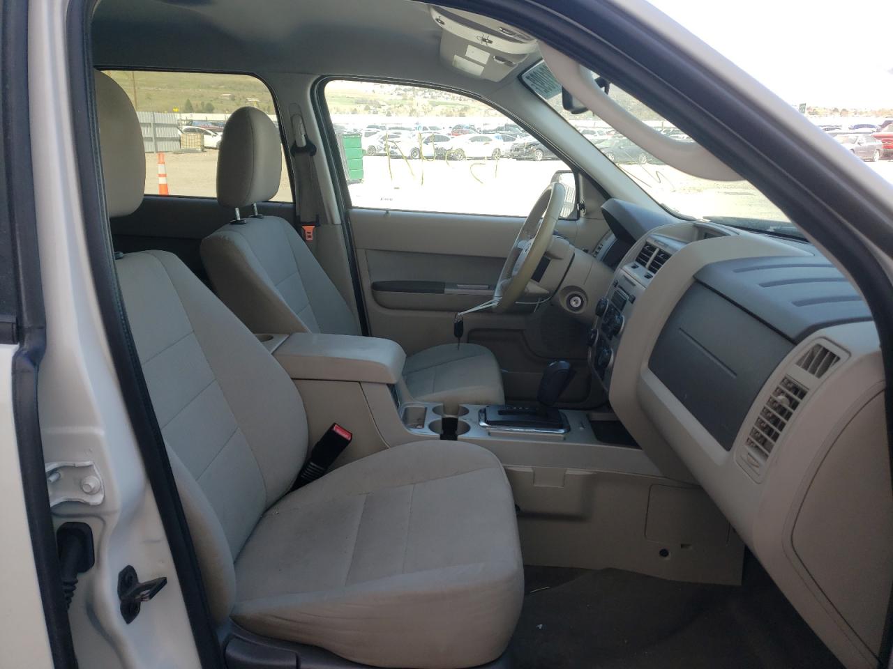 Photo 5 from auction – 2012 FORD ESCAPE XLT with VIN 1FMCU9D71CKC29854