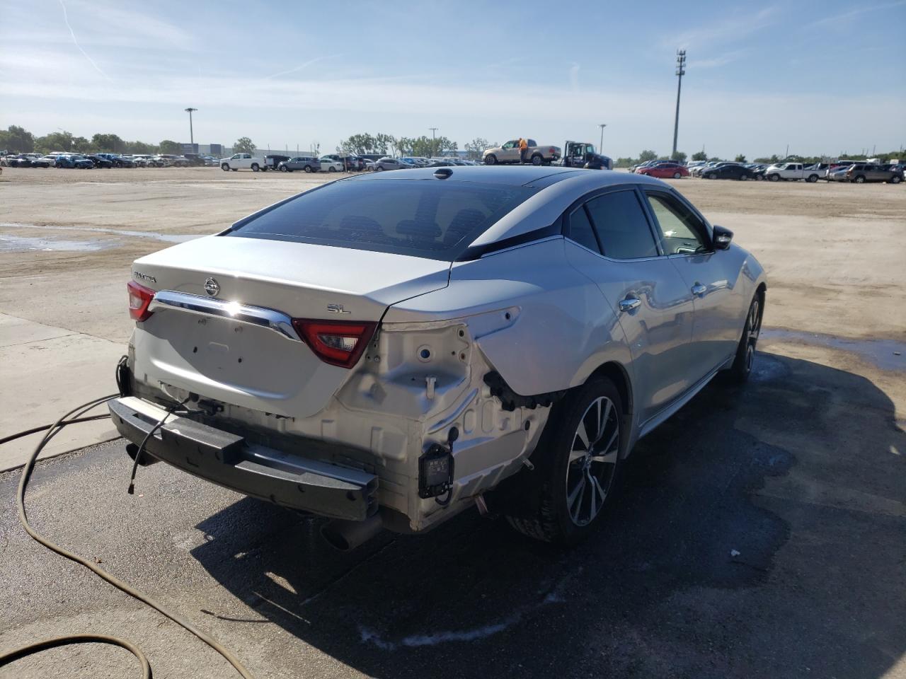 Photo 4 from auction – 2017 NISSAN MAXIMA 3.5 with VIN 1N4AA6AP3HC452735