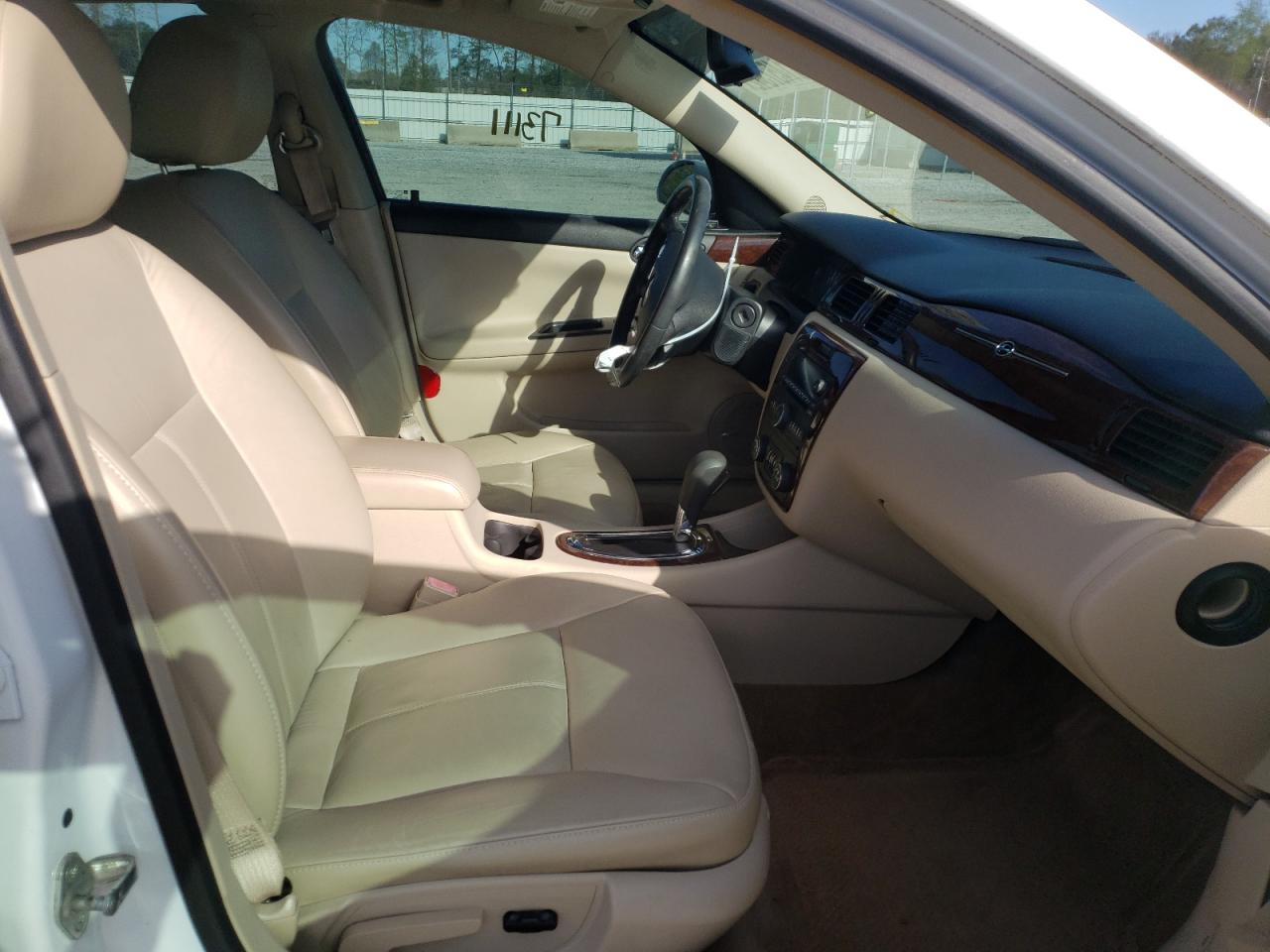 Photo 5 from auction – 2011 CHEVROLET IMPALA LT with VIN 2G1WG5EK9B1108517