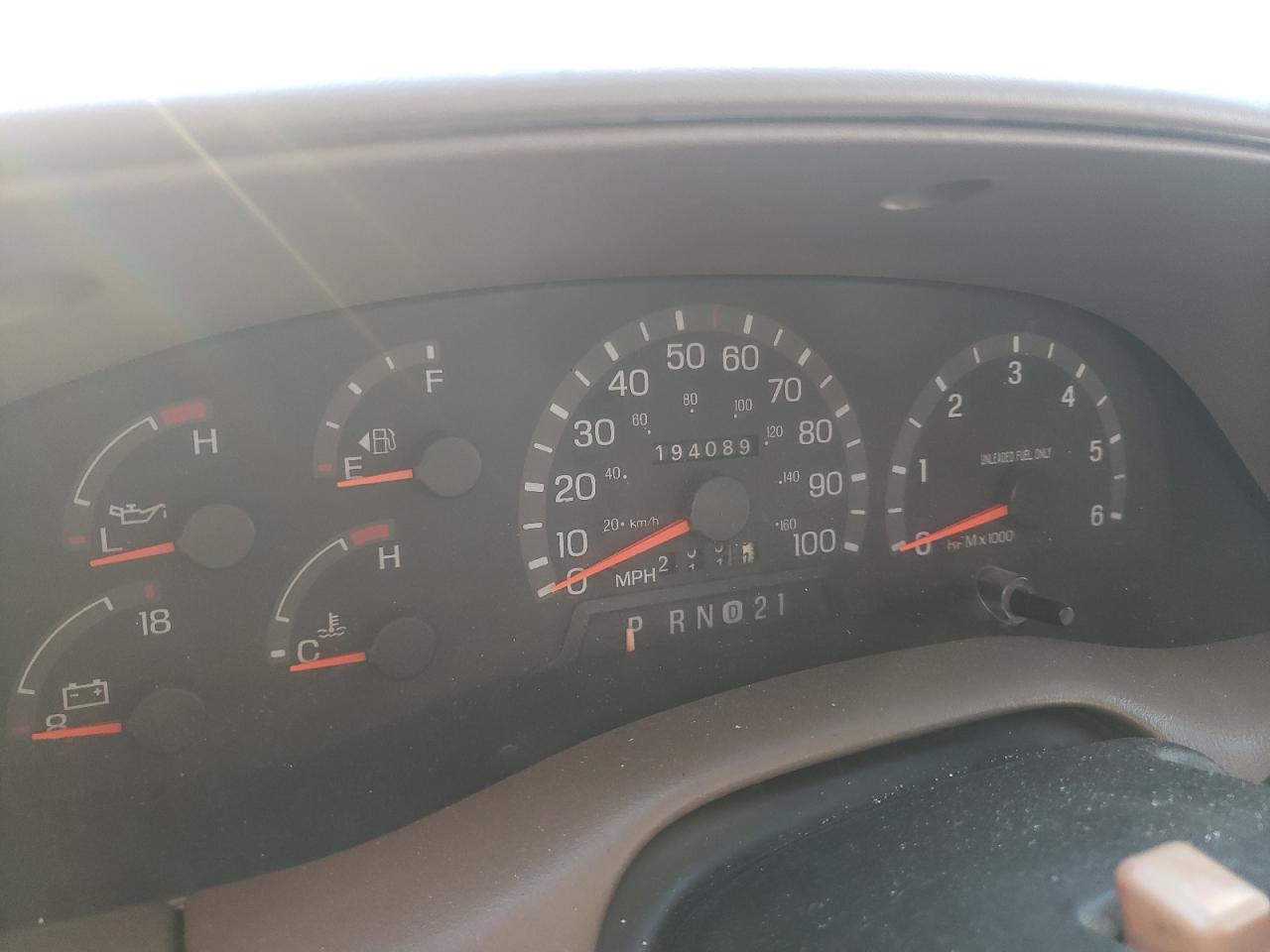 Photo 8 from auction – 1997 FORD F150 with VIN 1FTDX18W8VNC70728