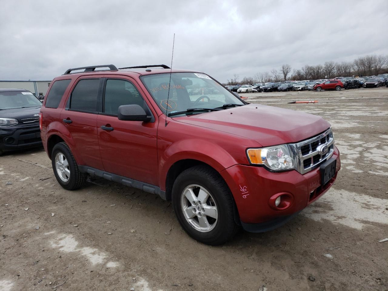 Zdjęcie 1 z aukcji – 2012 FORD ESCAPE XLT z VIN 1FMCU0DG9CKB67616