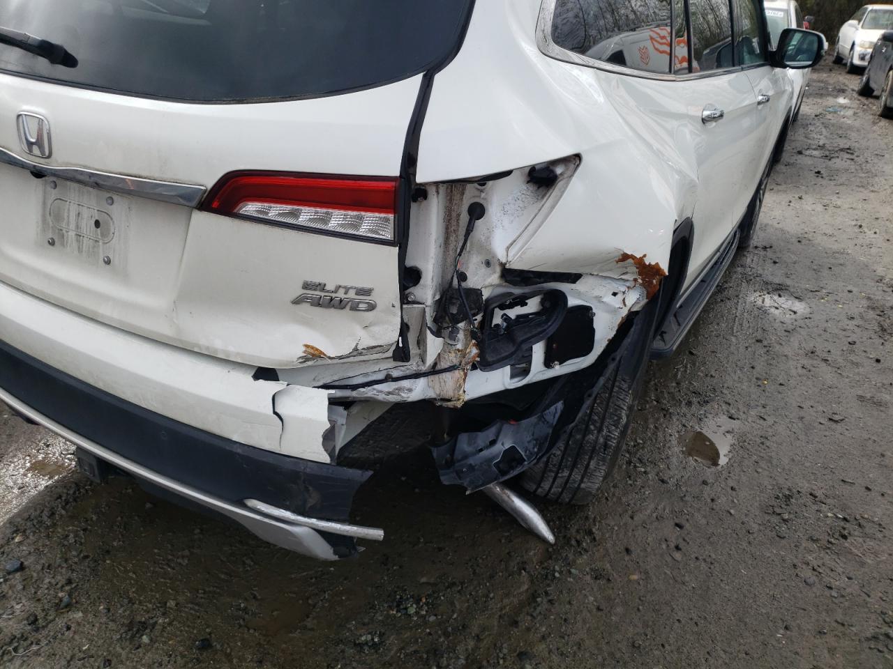 Photo 9 from auction – 2019 HONDA PILOT ELIT with VIN 5FNYF6H09KB010555
