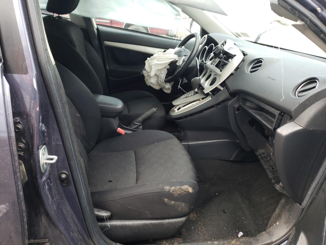 Photo 5 from auction – 2010 PONTIAC VIBE with VIN 5Y2SP6E01AZ413719