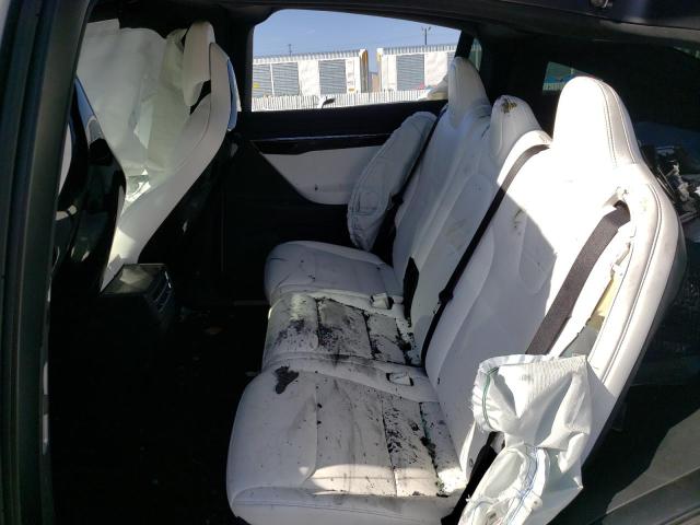 Photo 6 from auction – 2017 TESLA MODEL X with VIN 5YJXCDE43HF026677