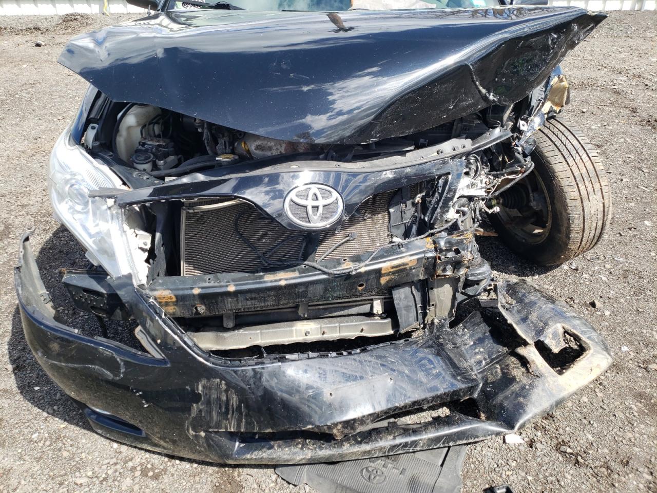 Photo 9 from auction – 2011 TOYOTA CAMRY with VIN 4T1BF3EK4BU194106