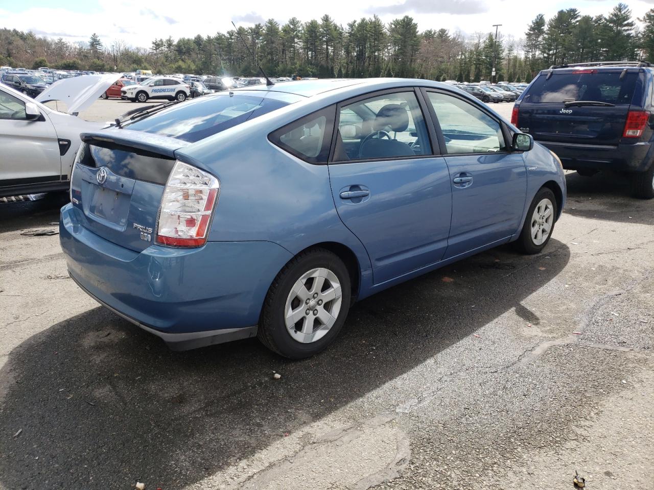 Photo 4 from auction – 2007 TOYOTA PRIUS with VIN JTDKB20UX77631065