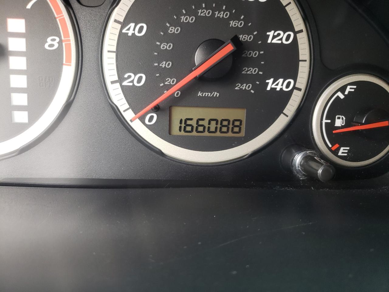 Photo 8 from auction – 2004 HONDA CRV with VIN SHSRD78454U207544