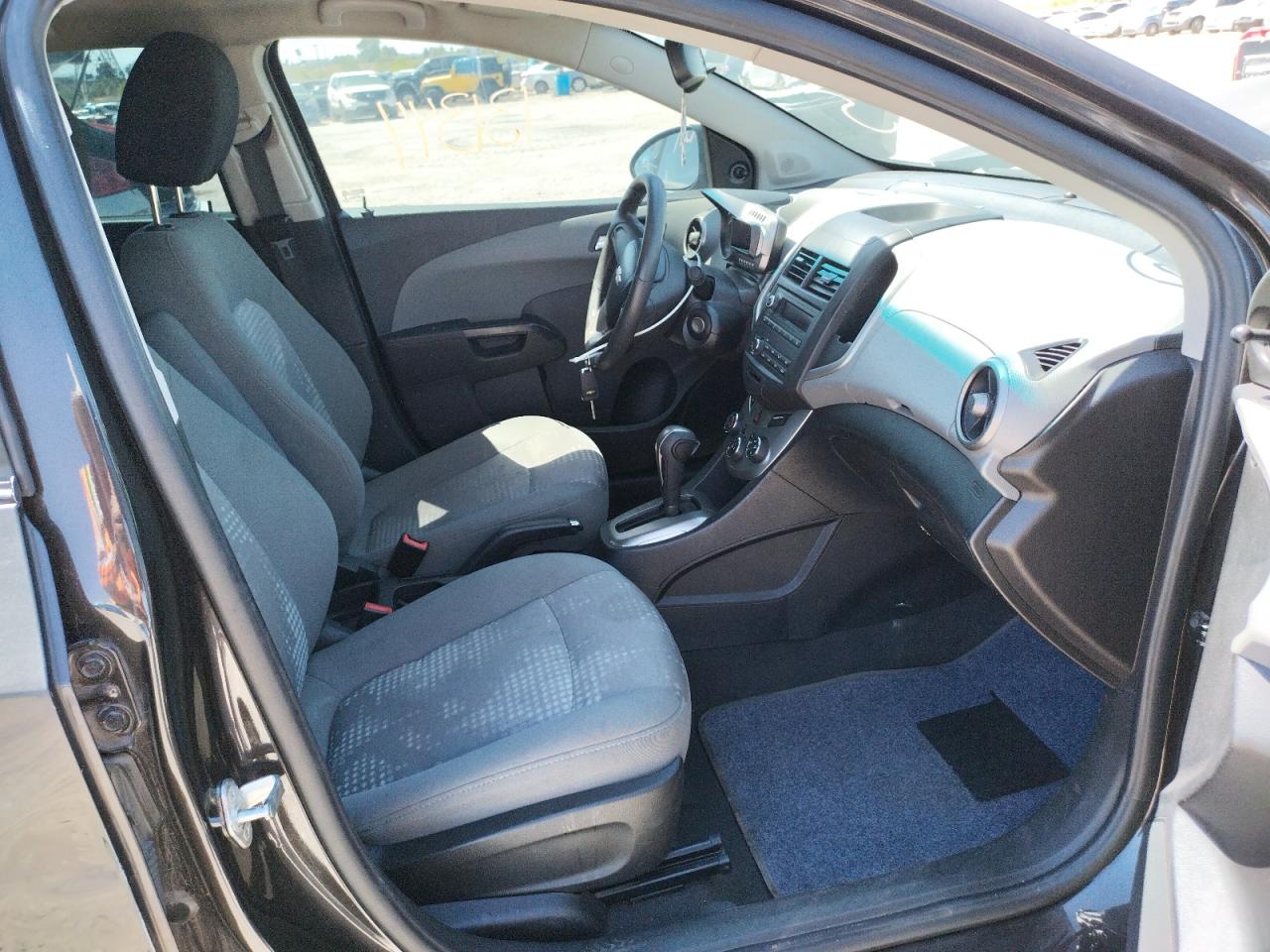 Photo 5 from auction – 2014 CHEVROLET SONIC LS with VIN 1G1JA5SHXE4219753