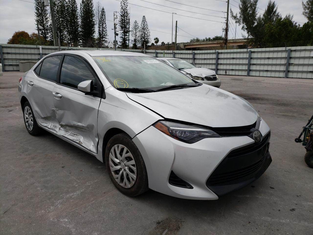 TOYOTA COROLLA L 2016 with VIN 2T1BURHE2HC827596 - Photo from auction