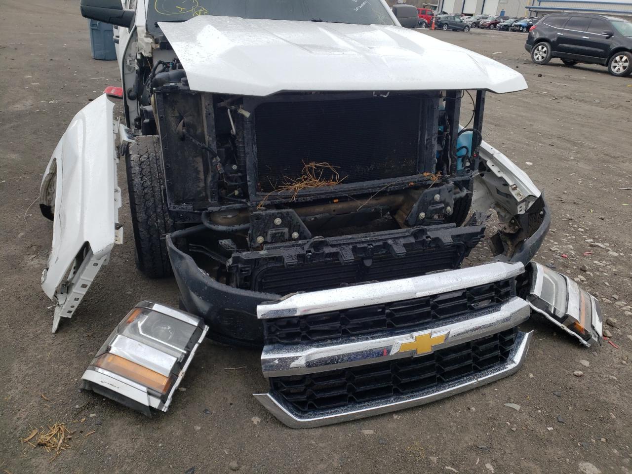 Photo 9 from auction – 2017 CHEVROLET SILVERADO with VIN 3GCUKNEC1HG382221