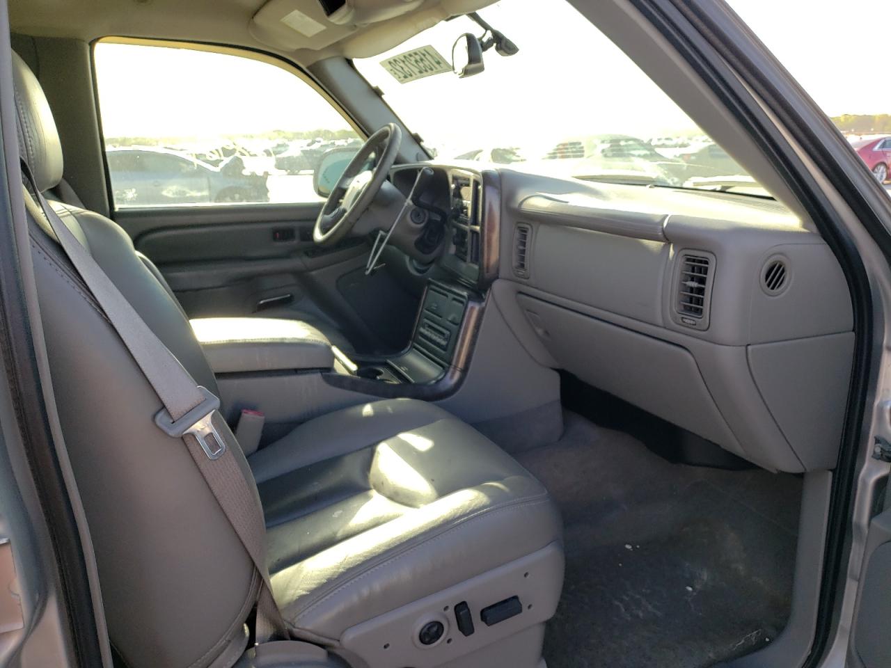 Photo 5 from auction – 2006 GMC SIERRA K15 with VIN 2GTEK63N461313172