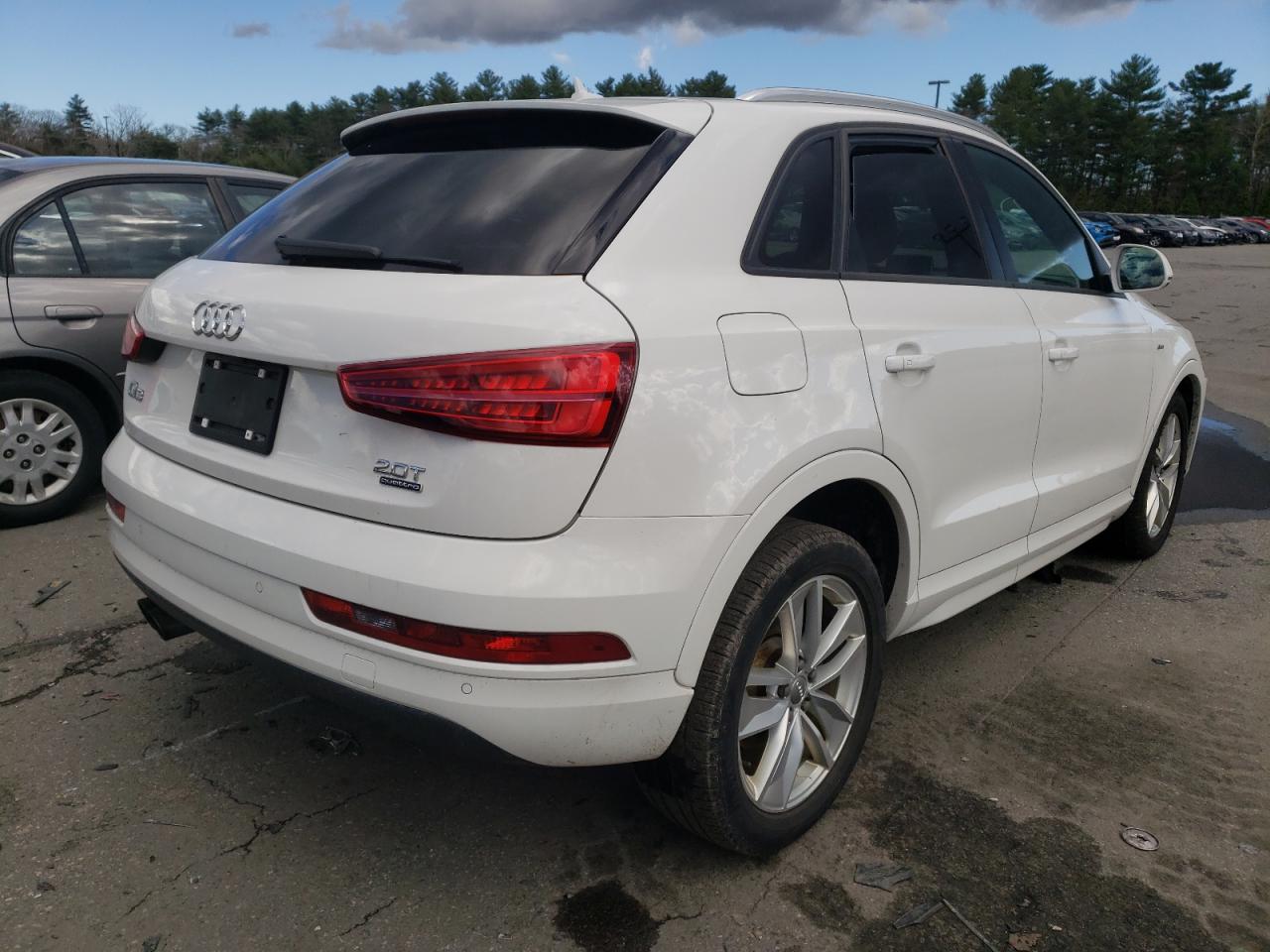 Photo 4 from auction – 2018 AUDI Q3 PREMIUM with VIN WA1ECCFS6JR002317