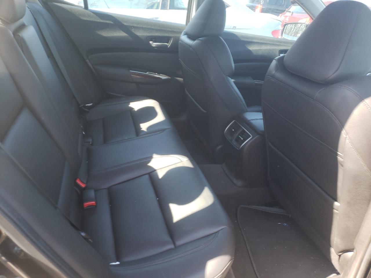 Photo 6 from auction – 2015 ACURA TLX with VIN 19UUB1F35FA016167