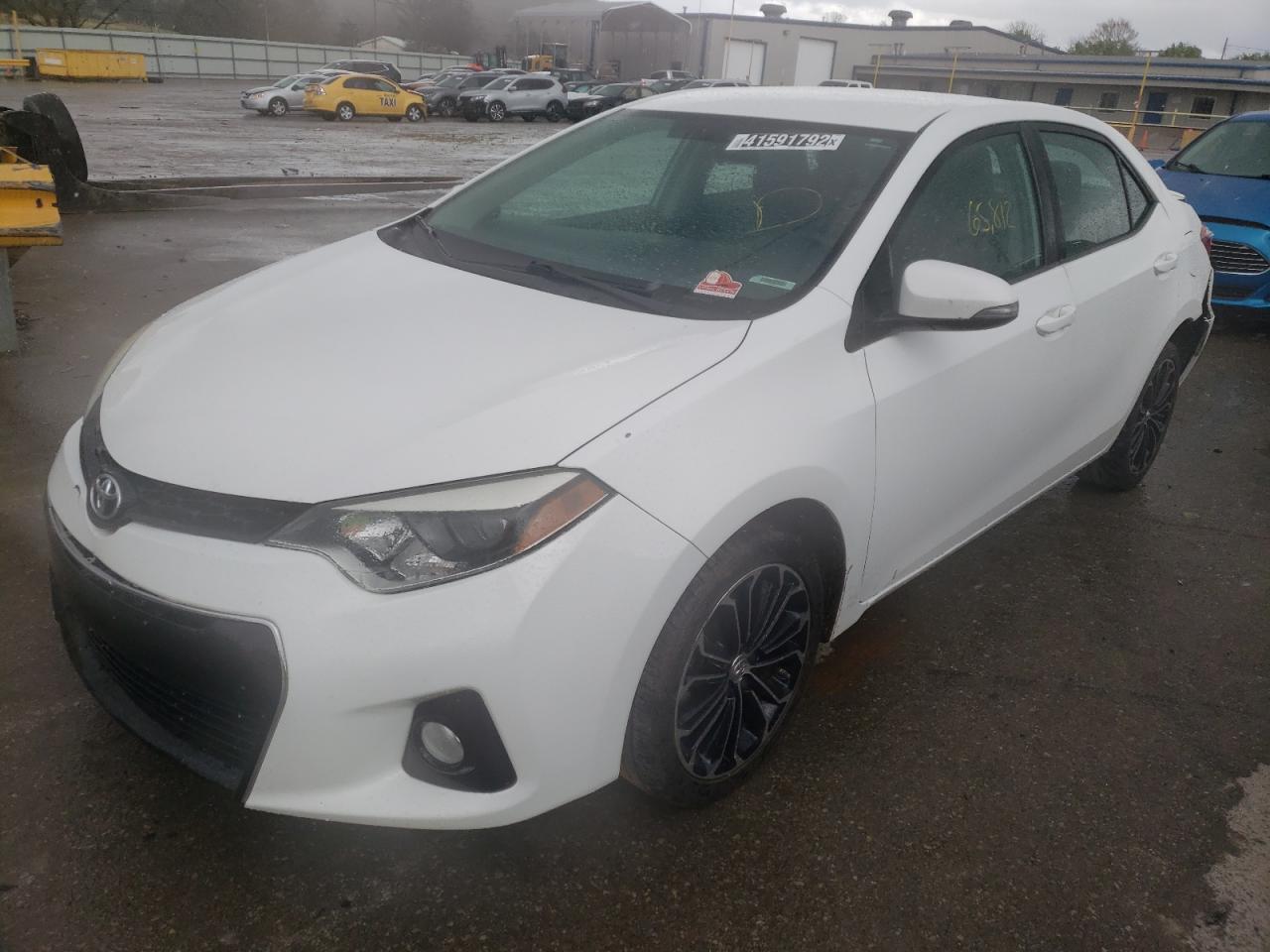 Photo 2 from auction – 2016 TOYOTA COROLLA L with VIN 5YFBURHE4GP442961