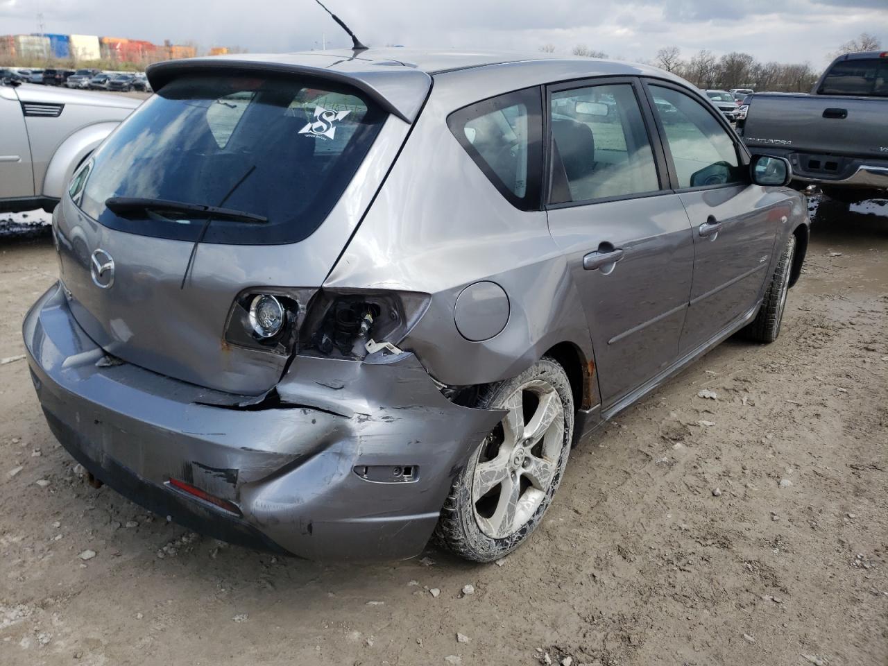Photo 4 from auction – 2006 MAZDA 3 HATCHBAC with VIN JM1BK143161455214