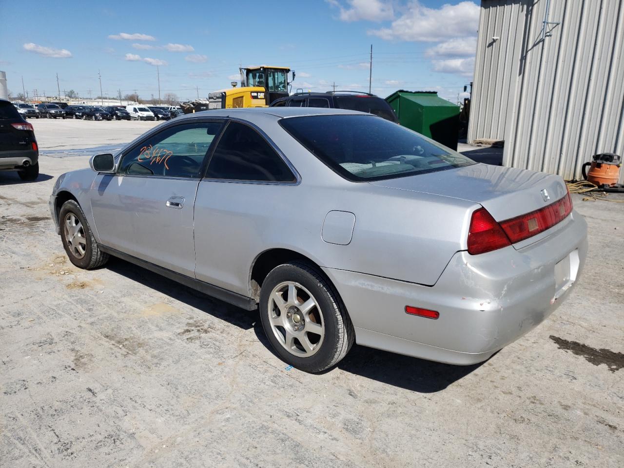 Photo 3 from auction – 2002 HONDA ACCORD LX with VIN 1HGCG324X2A005506