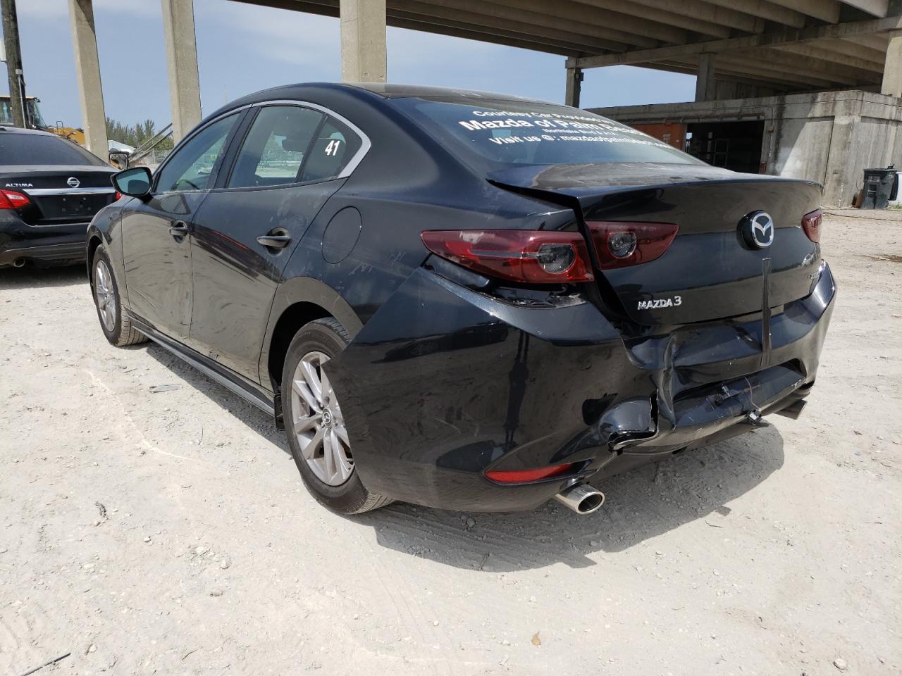 Photo 3 from auction – 2021 MAZDA 3 with VIN 3MZBPAA72MM204031