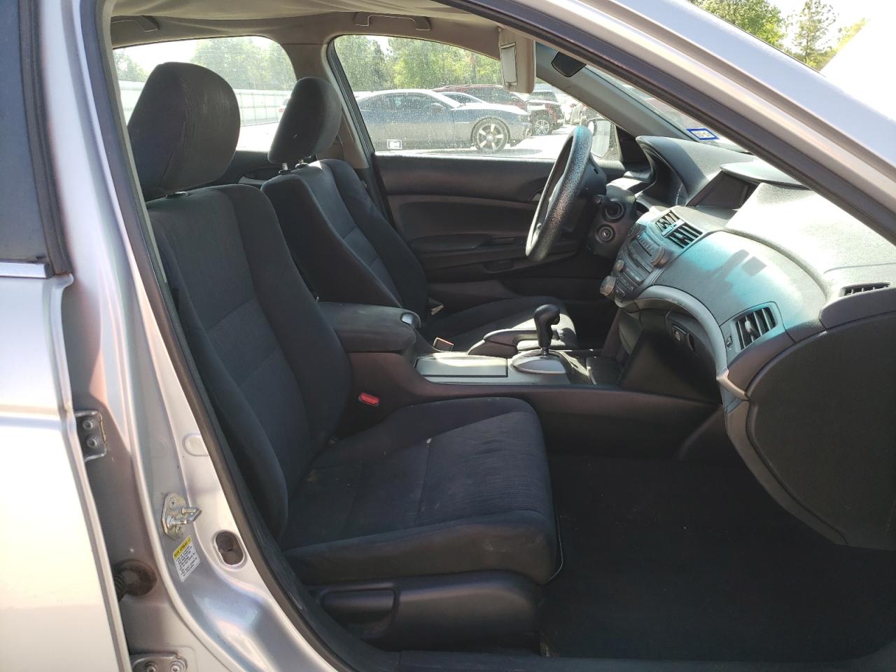 Photo 5 from auction – 2012 HONDA ACCORD with VIN 1HGCP2F33CA184579