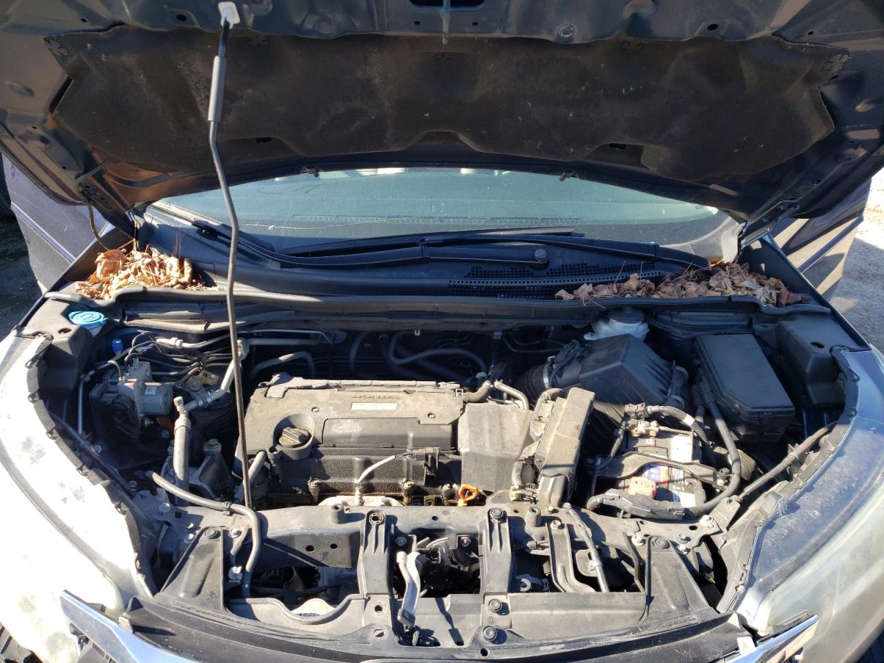 Photo 7 from auction – 2016 HONDA CR-V SE with VIN 2HKRM3H42GH506415