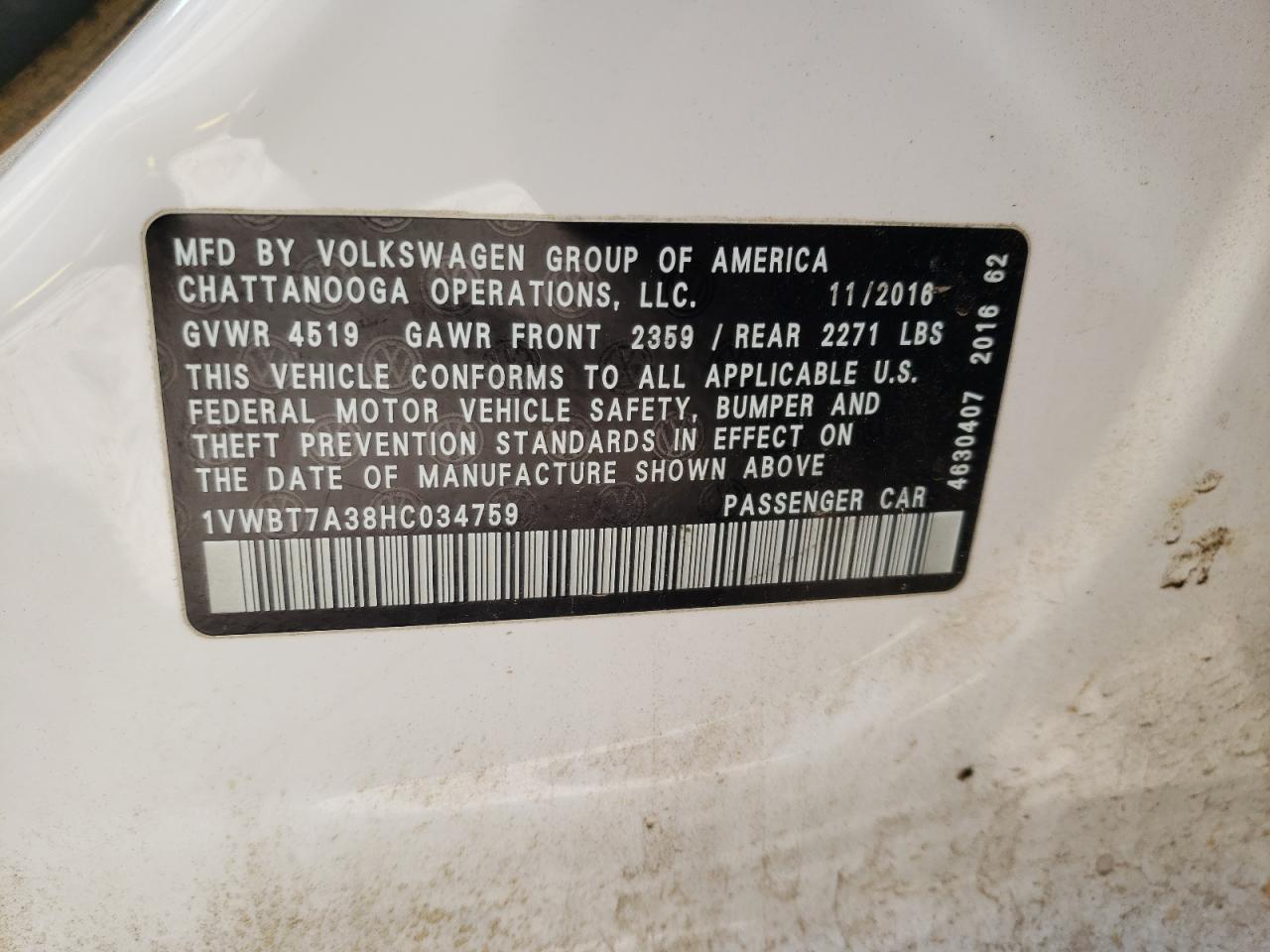 Photo 10 from auction – 2017 VOLKSWAGEN PASSAT SE with VIN 1VWBT7A38HC034759