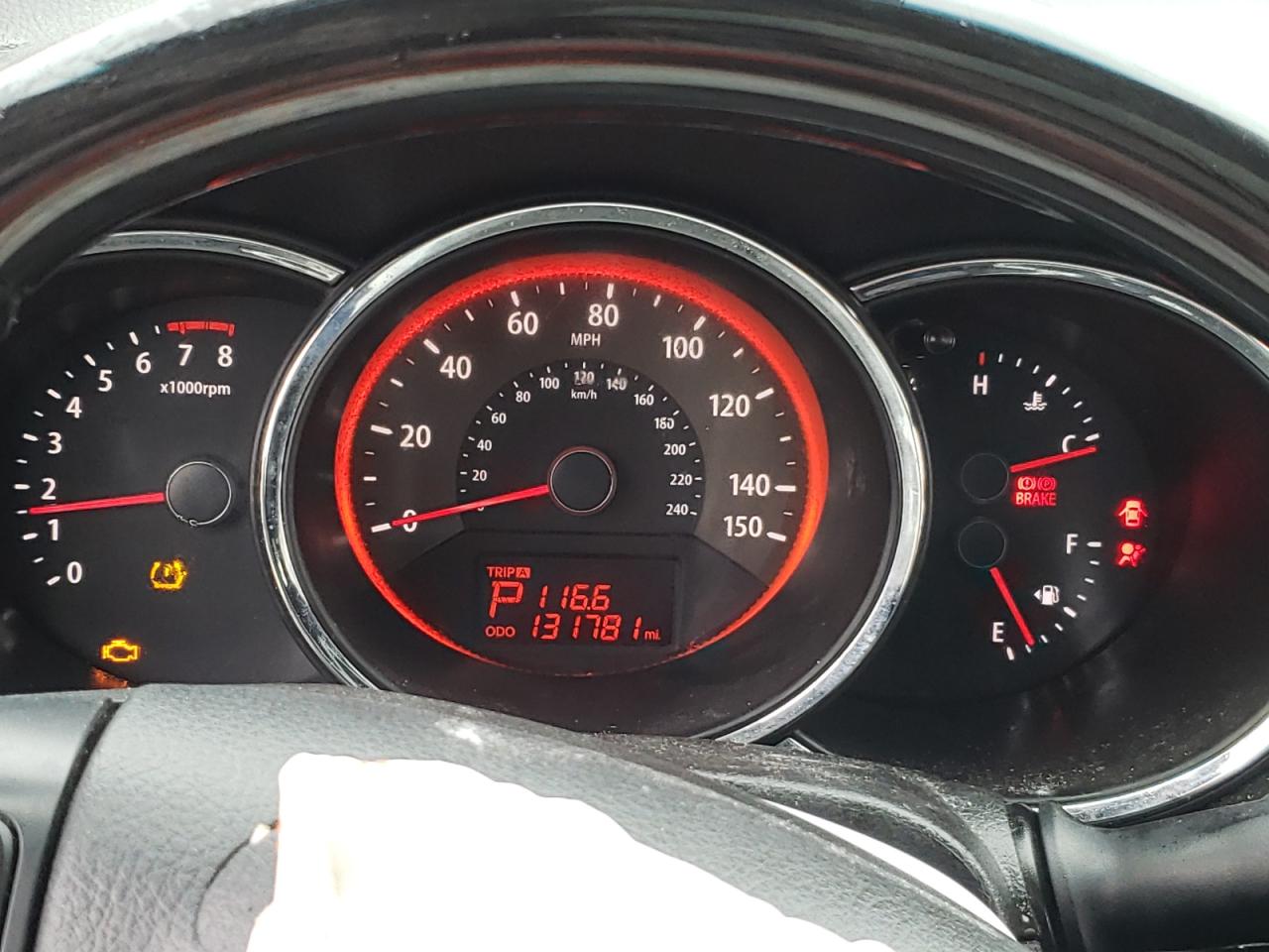 Photo 8 from auction – 2012 KIA SORENTO SX with VIN 5XYKWDA23CG251107