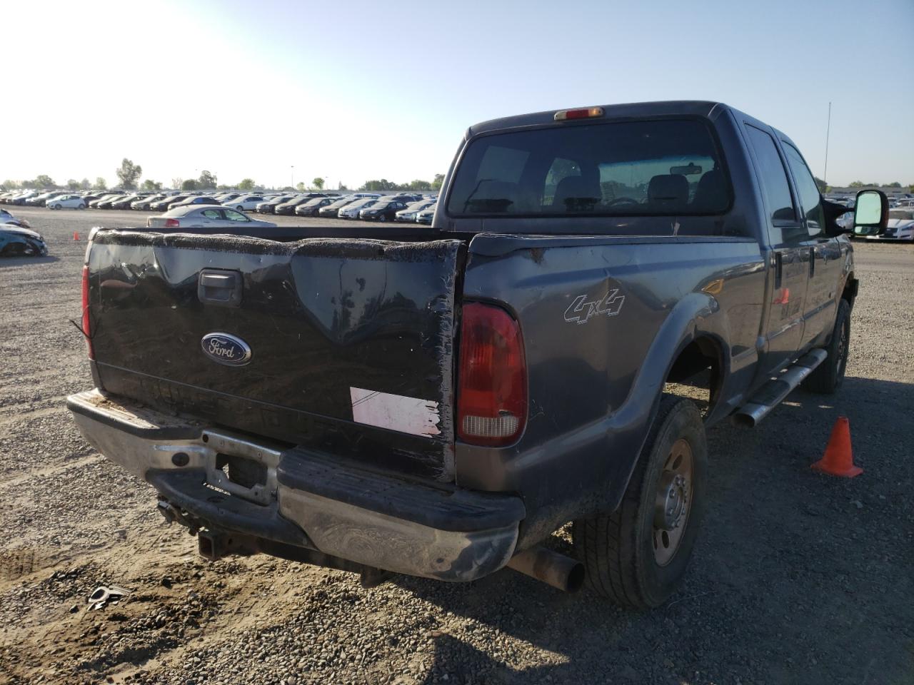 Photo 4 from auction – 2005 FORD F250 SUPER with VIN 1FTSW21P55EC79552