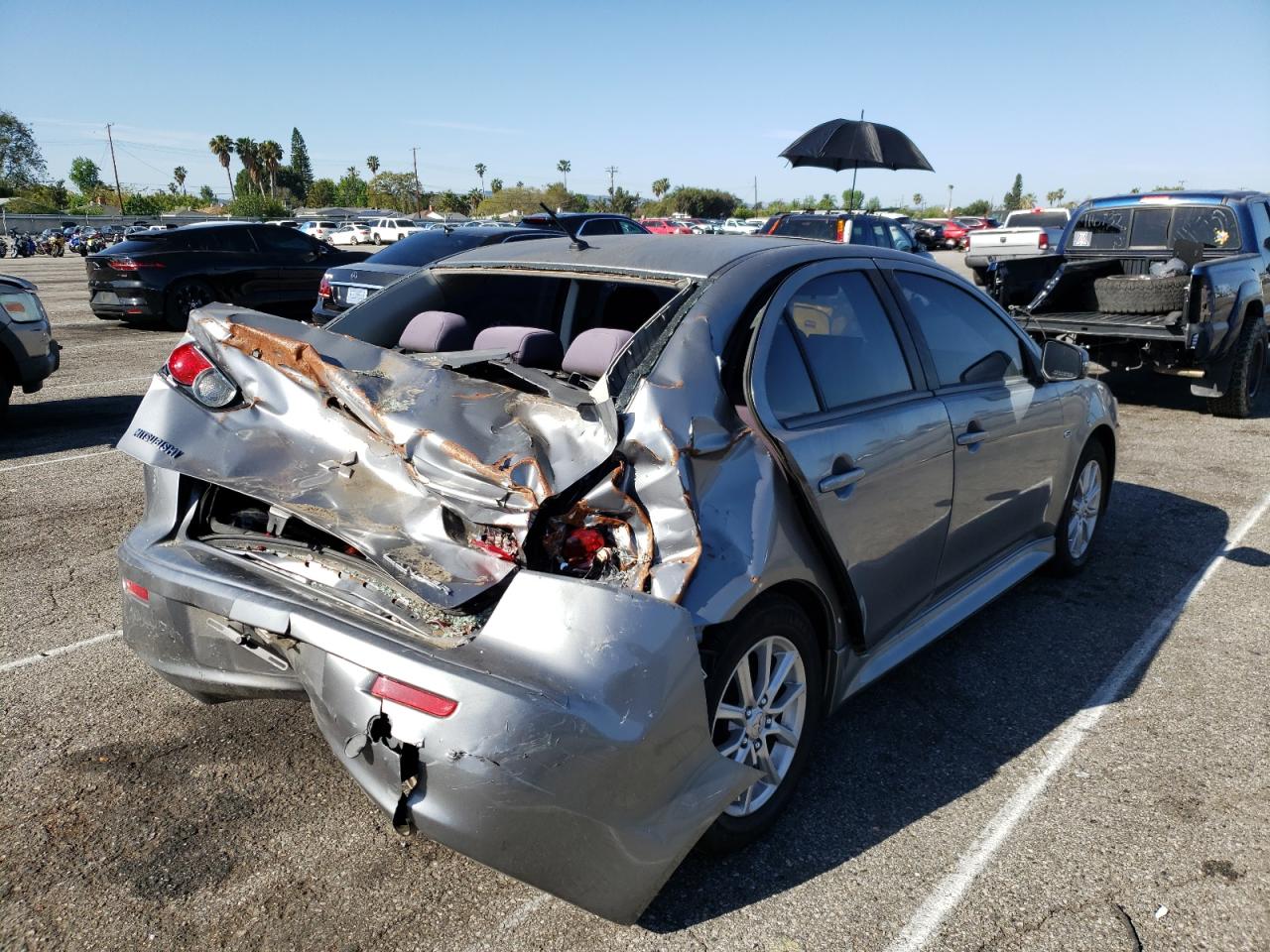 Photo 4 from auction – 2016 MITSUBISHI LANCER ES with VIN JA32U2FU8GU009873