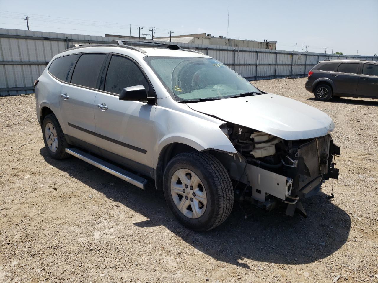 Photo 1 from auction – 2017 CHEVROLET TRAVERSE L with VIN 1GNKRFED8HJ161884
