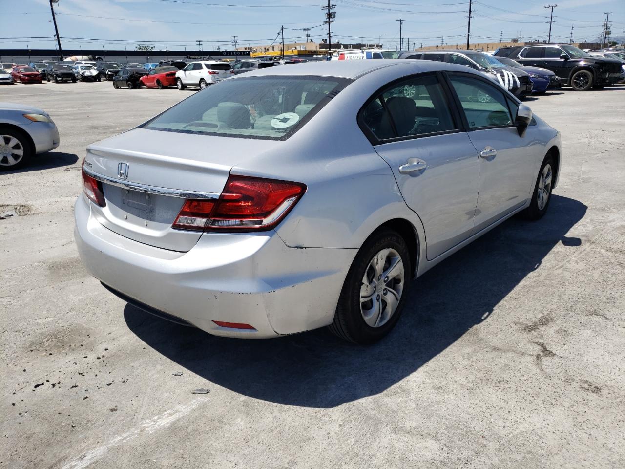 Photo 4 from auction – 2015 HONDA CIVIC LX with VIN 2HGFB2F58FH545730
