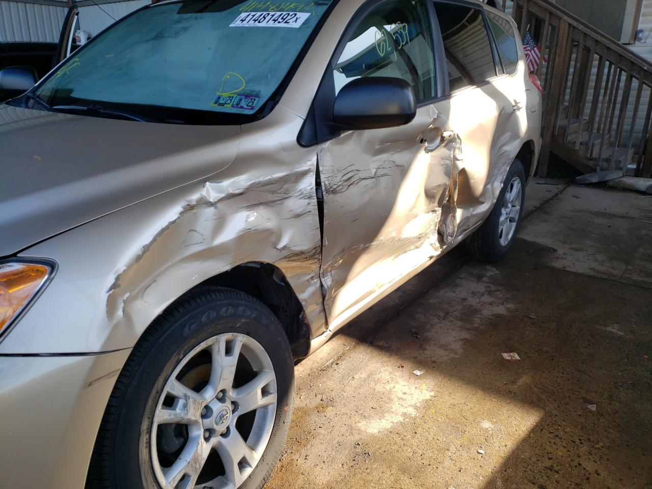 Zdjęcie 9 z aukcji – 2012 TOYOTA RAV4 z VIN 2T3BF4DV0CW261181