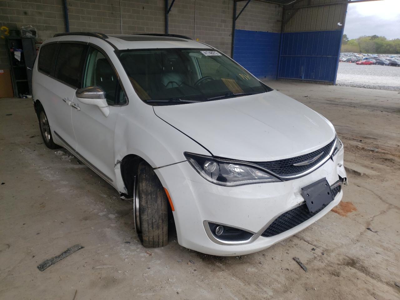 CHRYSLER PACIFICA L 2018 with VIN 2C4RC1GG5JR170899 - Photo from auction