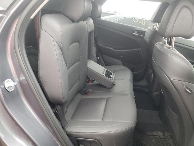Photo 6 from auction – 2017 HYUNDAI TUCSON LIM with VIN KM8J3CA43HU434332