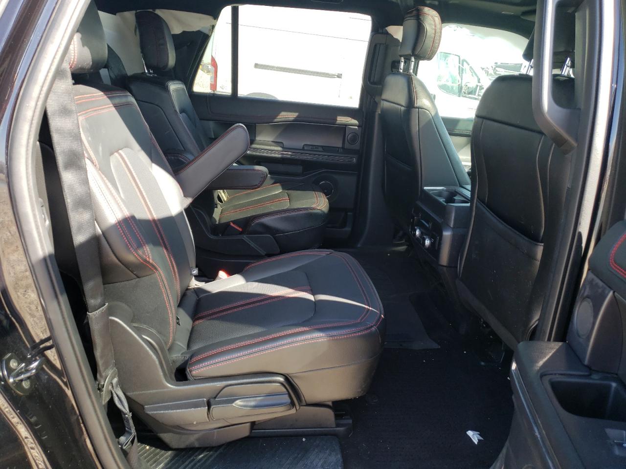 Photo 6 from auction – 2019 FORD EXPEDITION with VIN 1FMJK2AT4KEA90967