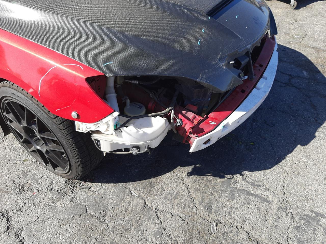 Photo 9 from auction – 2004 MAZDA 3 HATCHBAC with VIN JM1BK143441202174