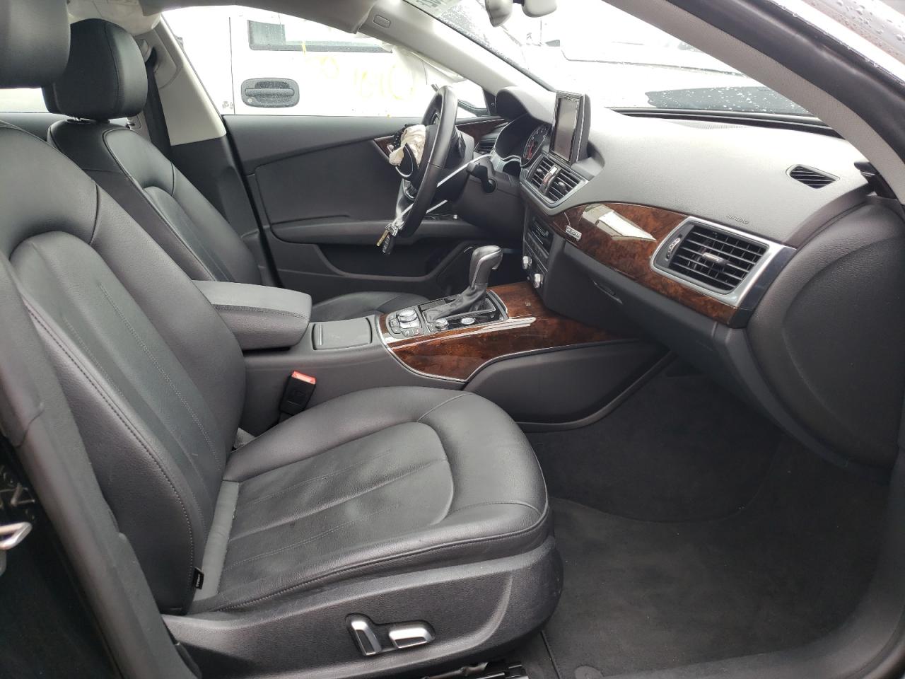 Foto 5 de la subasta – 2017 AUDI A7 PREMIUM con VIN WAUW2AFC8HN023629