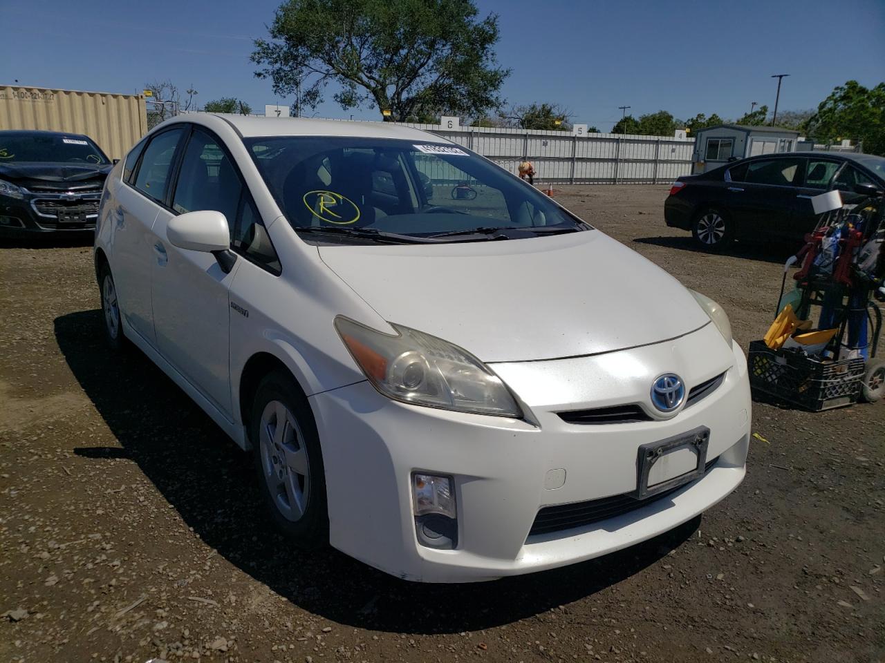 TOYOTA PRIUS 2011 مع رقم تعريف المركبة JTDKN3DU7B0295707 - صورة من المزاد