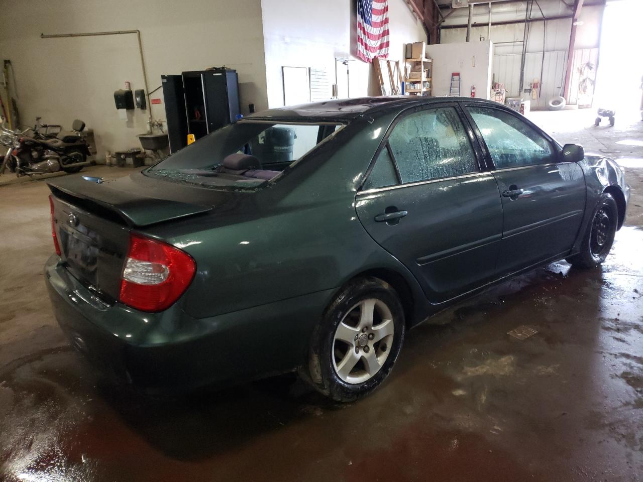 Photo 4 from auction – 2002 TOYOTA CAMRY LE with VIN 4T1BE32K22U503840