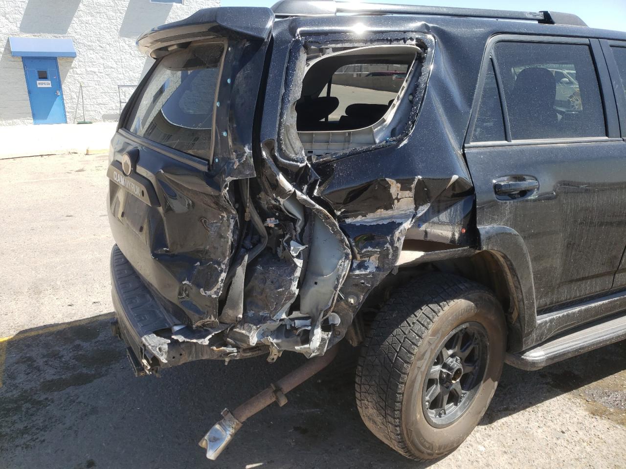 Photo 9 from auction – 2013 TOYOTA 4RUNNER SR with VIN JTEBU5JR2D5111578